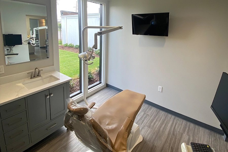 Dentist in New Orleans, LA